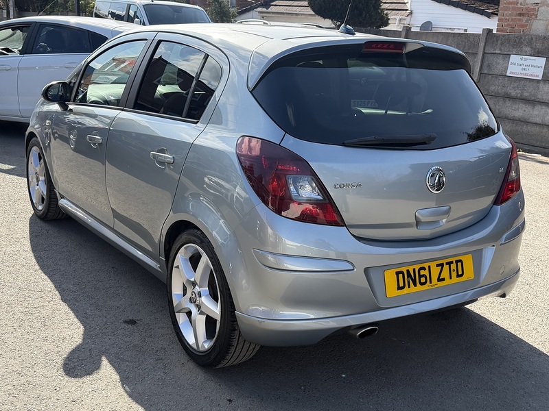 Vauxhall Corsa 1.4 16V SRi Hatchback 5dr Petrol Manual Wide Ratio Euro 5 (100 ps) - U2517