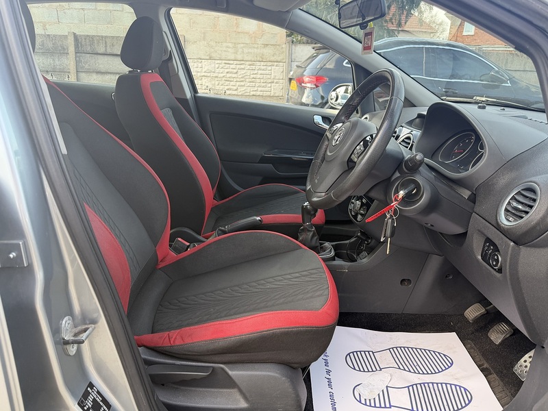 Vauxhall Corsa 1.4 16V SRi Hatchback 5dr Petrol Manual Wide Ratio Euro 5 (100 ps) - U2517