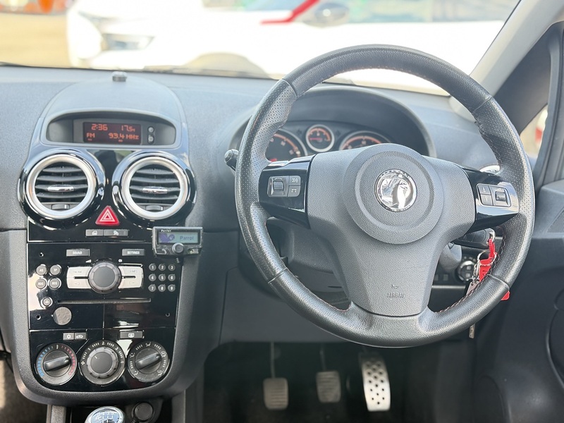Vauxhall Corsa 1.4 16V SRi Hatchback 5dr Petrol Manual Wide Ratio Euro 5 (100 ps) - U2517