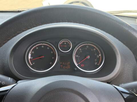 Vauxhall Corsa 1.4 16V SRi Hatchback 5dr Petrol Manual Wide Ratio Euro 5 (100 ps) - U2517