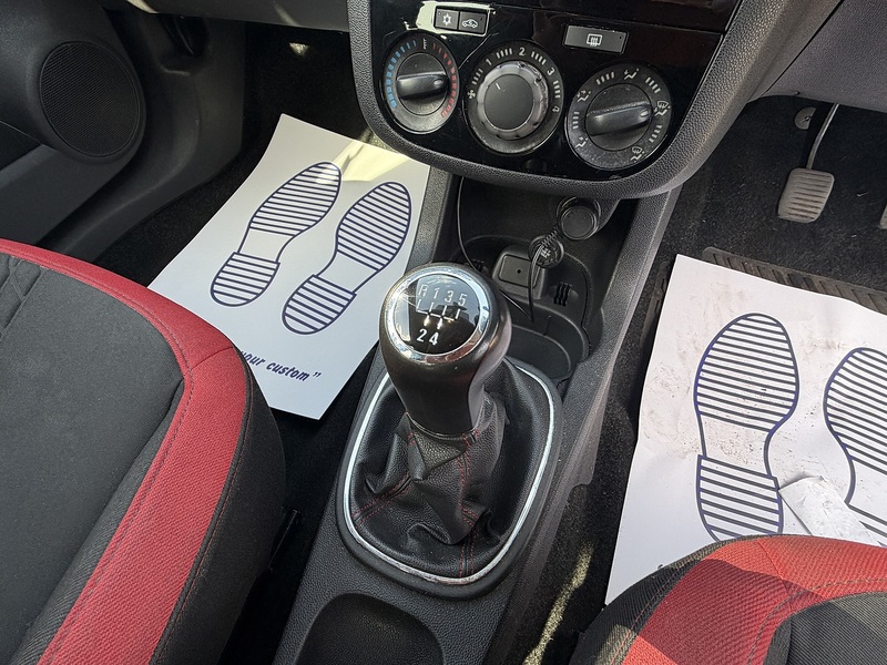 Vauxhall Corsa 1.4 16V SRi Hatchback 5dr Petrol Manual Wide Ratio Euro 5 (100 ps) - U2517