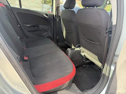 Vauxhall Corsa 1.4 16V SRi Hatchback 5dr Petrol Manual Wide Ratio Euro 5 (100 ps) - U2517