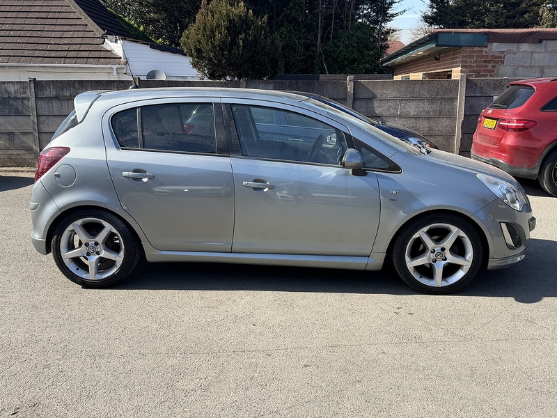 Vauxhall Corsa 1.4 16V SRi Hatchback 5dr Petrol Manual Wide Ratio Euro 5 (100 ps) - U2517
