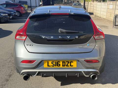 Volvo V40 2.0 T5 R-Design Lux Nav Hatchback 5dr Petrol Auto Euro 6 (s/s) (245 ps) - U2518