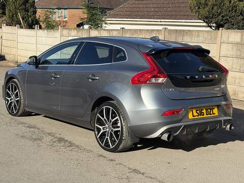 Volvo V40 2.0 T5 R-Design Lux Nav Hatchback 5dr Petrol Auto Euro 6 (s/s) (245 ps) - U2518