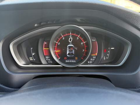 Volvo V40 2.0 T5 R-Design Lux Nav Hatchback 5dr Petrol Auto Euro 6 (s/s) (245 ps) - U2518