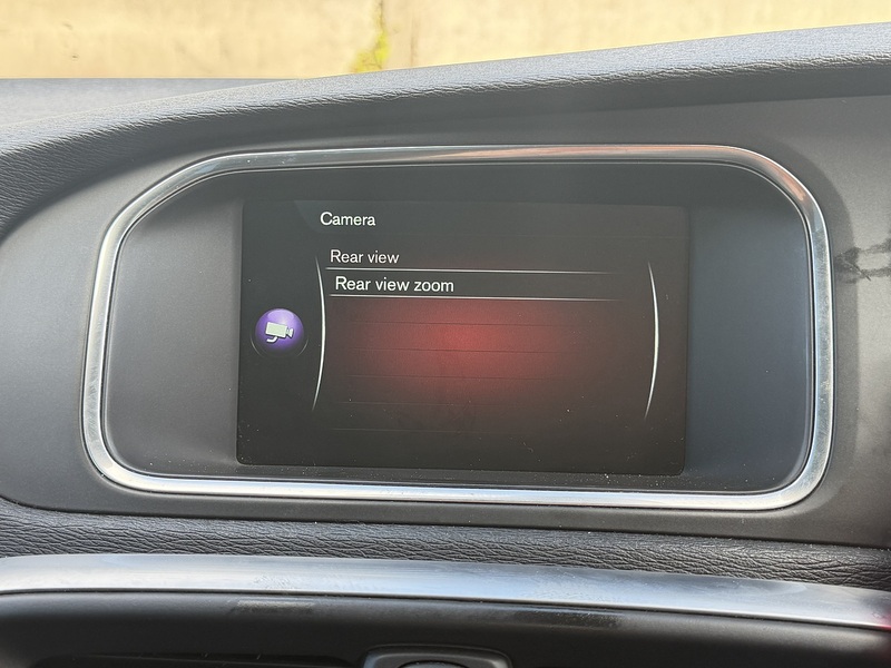 Volvo V40 2.0 T5 R-Design Lux Nav Hatchback 5dr Petrol Auto Euro 6 (s/s) (245 ps) - U2518