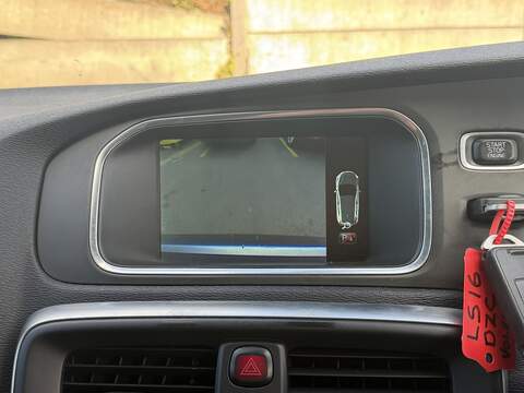 Volvo V40 2.0 T5 R-Design Lux Nav Hatchback 5dr Petrol Auto Euro 6 (s/s) (245 ps) - U2518