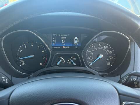 Ford Focus 1.0T EcoBoost Zetec Hatchback 5dr Petrol Auto Euro 6 (s/s) (125 ps) - U2521