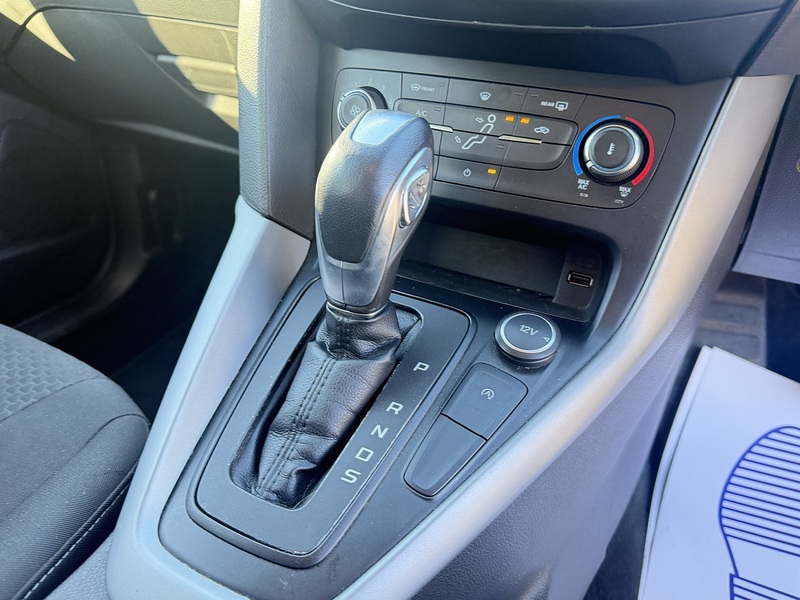 Ford Focus 1.0T EcoBoost Zetec Hatchback 5dr Petrol Auto Euro 6 (s/s) (125 ps) - U2521