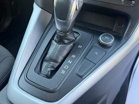 Ford Focus 1.0T EcoBoost Zetec Hatchback 5dr Petrol Auto Euro 6 (s/s) (125 ps) - U2521