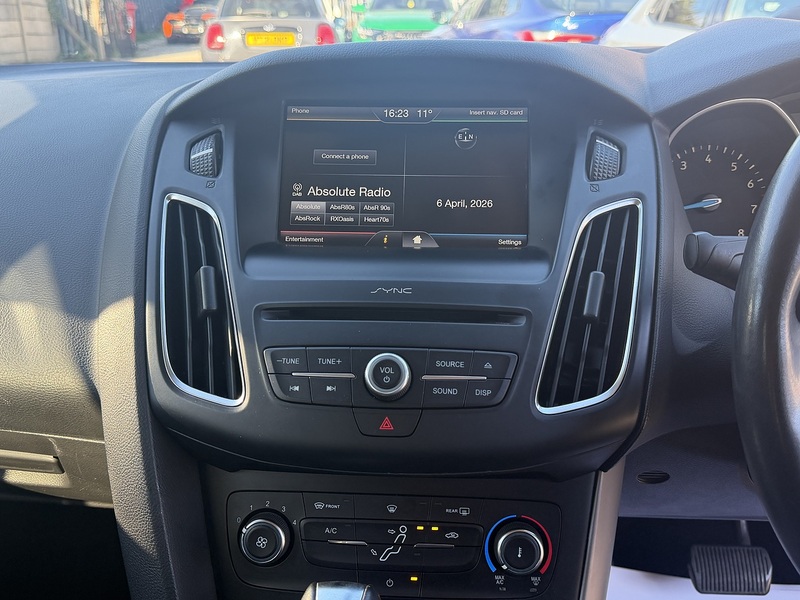 Ford Focus 1.0T EcoBoost Zetec Hatchback 5dr Petrol Auto Euro 6 (s/s) (125 ps) - U2521