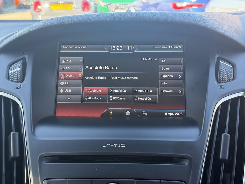 Ford Focus 1.0T EcoBoost Zetec Hatchback 5dr Petrol Auto Euro 6 (s/s) (125 ps) - U2521