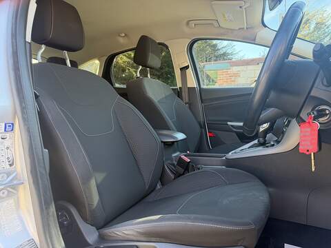 Ford Focus 1.0T EcoBoost Zetec Hatchback 5dr Petrol Auto Euro 6 (s/s) (125 ps) - U2521