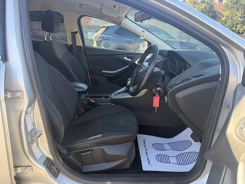 Ford Focus 1.0T EcoBoost Zetec Hatchback 5dr Petrol Auto Euro 6 (s/s) (125 ps) - U2521