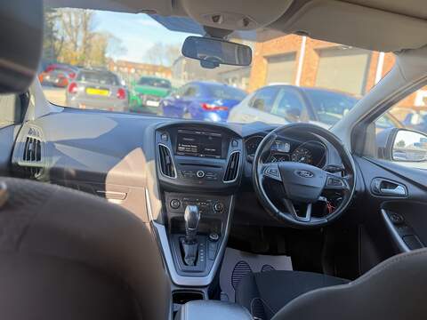 Ford Focus 1.0T EcoBoost Zetec Hatchback 5dr Petrol Auto Euro 6 (s/s) (125 ps) - U2521