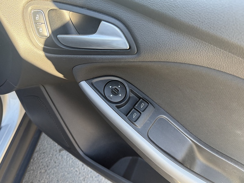 Ford Focus 1.0T EcoBoost Zetec Hatchback 5dr Petrol Auto Euro 6 (s/s) (125 ps) - U2521