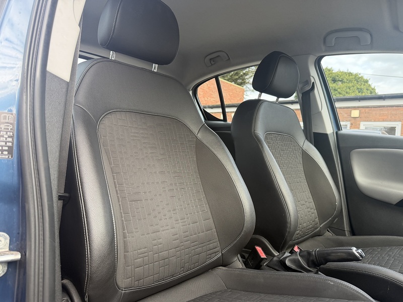 Vauxhall Corsa 1.4i SE Hatchback 5dr Petrol Auto Euro 6 (90 ps) Hatchback 1.4 Automatic Petrol - U2522