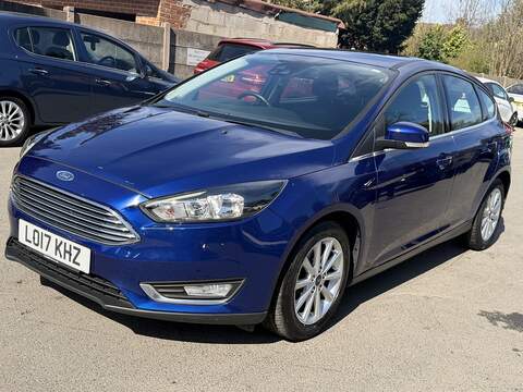 Ford Focus 1.0T EcoBoost Titanium Hatchback 5dr Petrol Auto Euro 6 (s/s) (125 ps) - U2523