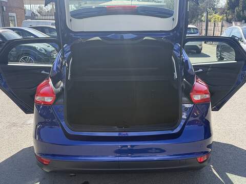 Ford Focus 1.0T EcoBoost Titanium Hatchback 5dr Petrol Auto Euro 6 (s/s) (125 ps) - U2523