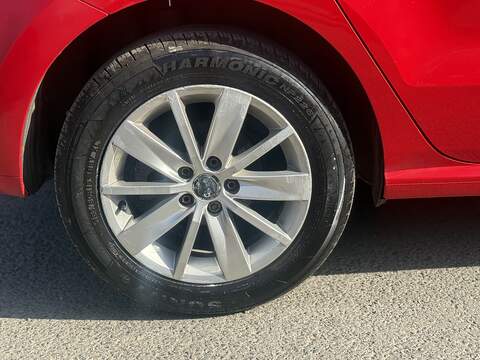 Volkswagen Polo 1.2 TSI BlueMotion Tech SE Hatchback 5dr Petrol Manual Euro 6 (s/s) (90 ps) - U2524