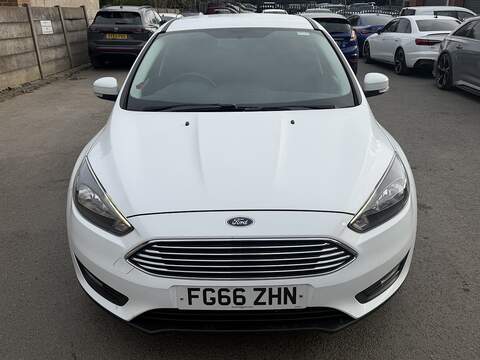 Ford Focus 1.0T EcoBoost Zetec Hatchback 5dr Petrol Auto Euro 6 (s/s) (125 ps) - U2526