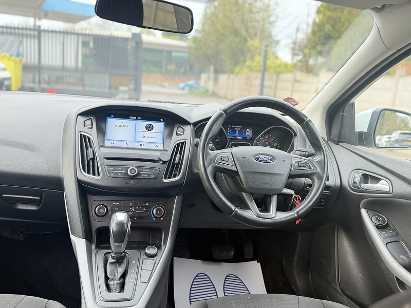 Ford Focus 1.0T EcoBoost Zetec Hatchback 5dr Petrol Auto Euro 6 (s/s) (125 ps) - U2526