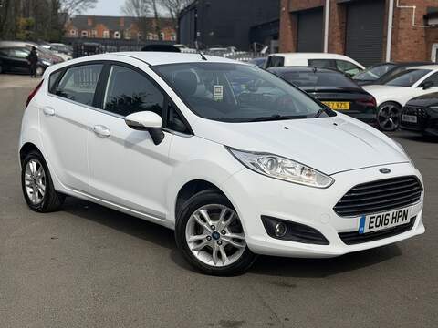 Ford Fiesta 1.5 Cooper Classic Hatchback 5dr Petrol Manual Euro 6 (s/s) (136 ps)