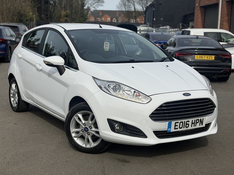 Ford Fiesta 1.0T EcoBoost Zetec Hatchback 5dr Petrol Manual Euro 6 (s/s) (100 ps) - U2527