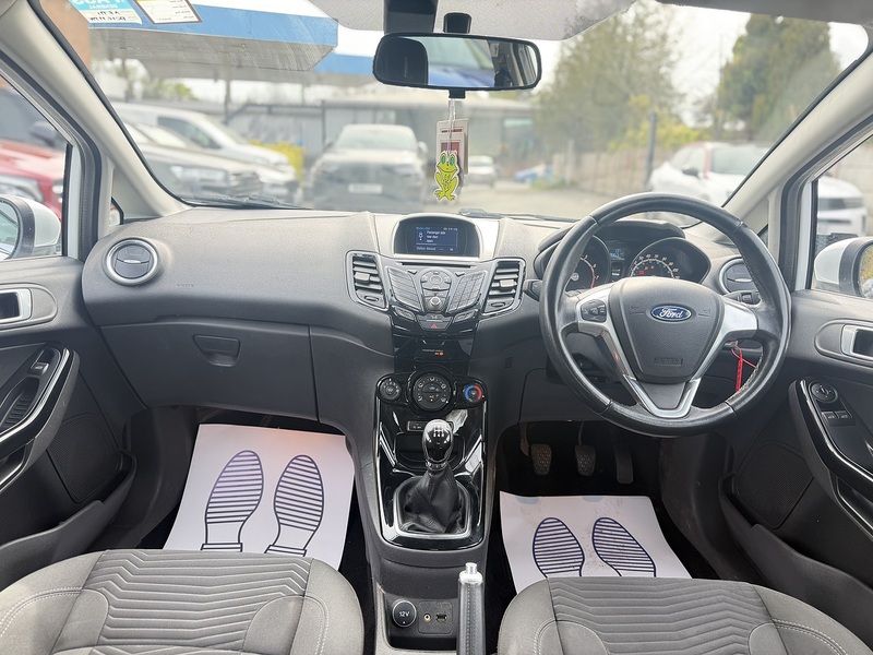 Ford Fiesta 1.0T EcoBoost Zetec Hatchback 5dr Petrol Manual Euro 6 (s/s) (100 ps) - U2527