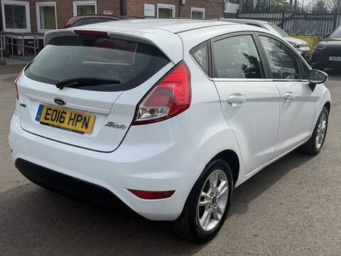Ford Fiesta 1.0T EcoBoost Zetec Hatchback 5dr Petrol Manual Euro 6 (s/s) (100 ps) - U2527