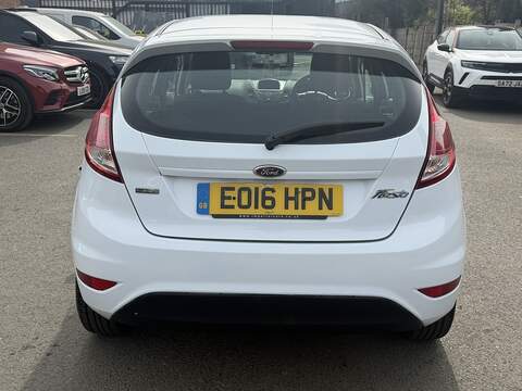 Ford Fiesta 1.0T EcoBoost Zetec Hatchback 5dr Petrol Manual Euro 6 (s/s) (100 ps) - U2527