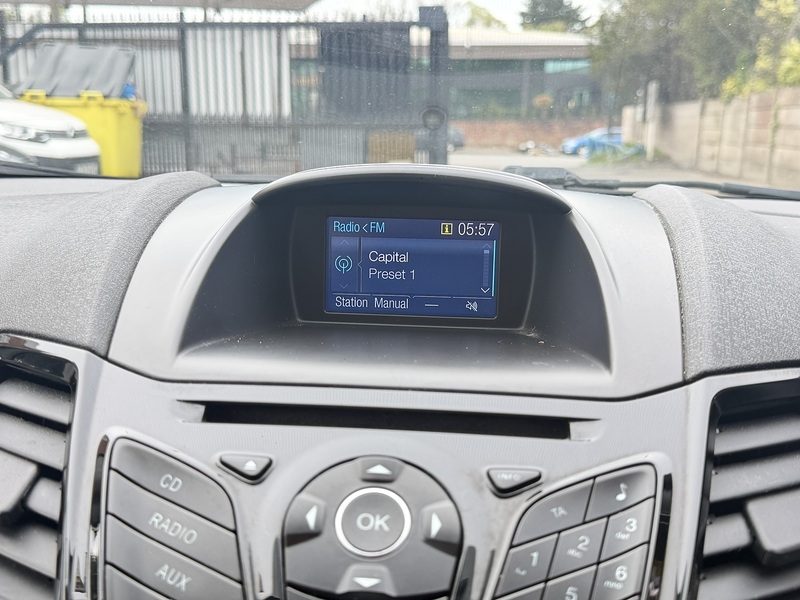 Ford Fiesta 1.0T EcoBoost Zetec Hatchback 5dr Petrol Manual Euro 6 (s/s) (100 ps) - U2527