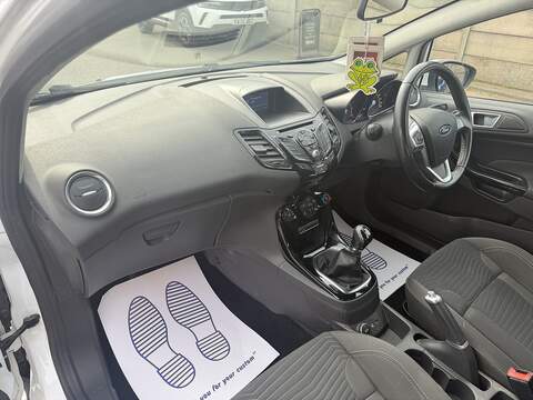 Ford Fiesta 1.0T EcoBoost Zetec Hatchback 5dr Petrol Manual Euro 6 (s/s) (100 ps) - U2527