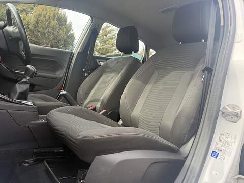 Ford Fiesta 1.0T EcoBoost Zetec Hatchback 5dr Petrol Manual Euro 6 (s/s) (100 ps) - U2527