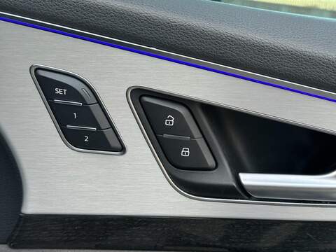 AUDI Q7 Q7 4.0 SQ7 TDI QUATTRO 5d 429 BHP - U481