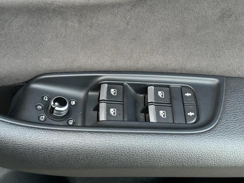 AUDI Q7 Q7 4.0 SQ7 TDI QUATTRO 5d 429 BHP - U481