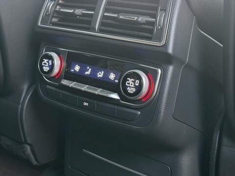 AUDI Q7 Q7 4.0 SQ7 TDI QUATTRO 5d 429 BHP - U481