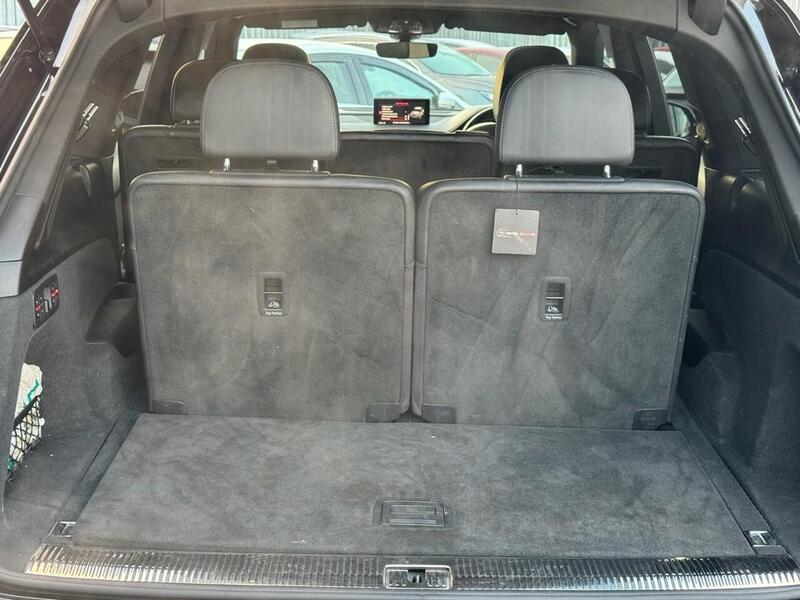 AUDI Q7 Q7 4.0 SQ7 TDI QUATTRO 5d 429 BHP - U481