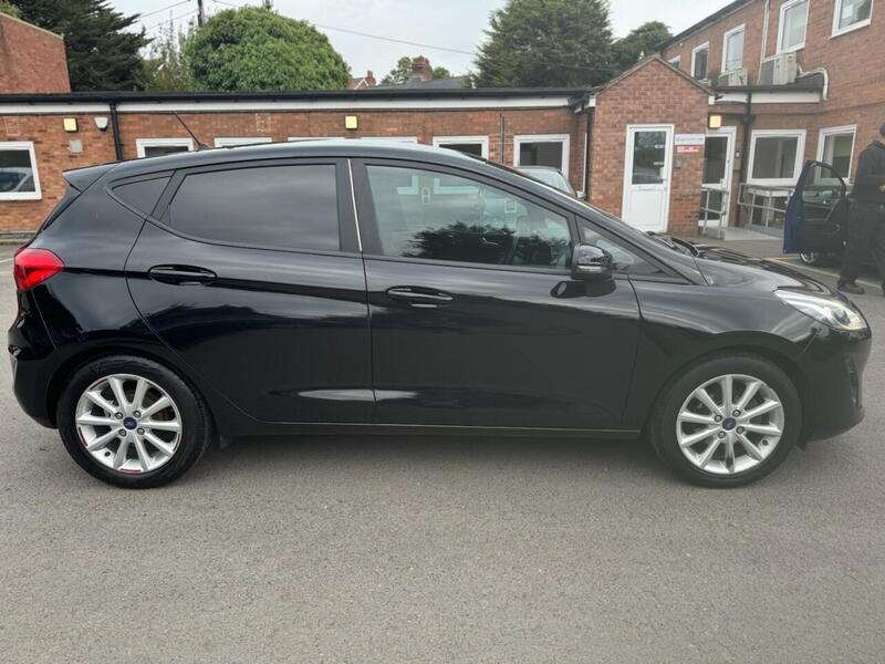 FORD FIESTA FIESTA 1.0T EcoBoost Titanium Hatchback 5dr Petrol Auto Euro 6 (s/s) (100 ps) FULL SERVICE HISTORY - - U638