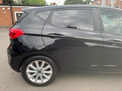FORD FIESTA FIESTA 1.0T EcoBoost Titanium Hatchback 5dr Petrol Auto Euro 6 (s/s) (100 ps) FULL SERVICE HISTORY - - U638