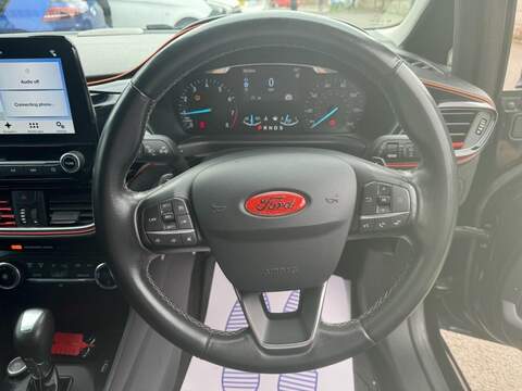 FORD FIESTA FIESTA 1.0T EcoBoost Titanium Hatchback 5dr Petrol Auto Euro 6 (s/s) (100 ps) FULL SERVICE HISTORY - - U638