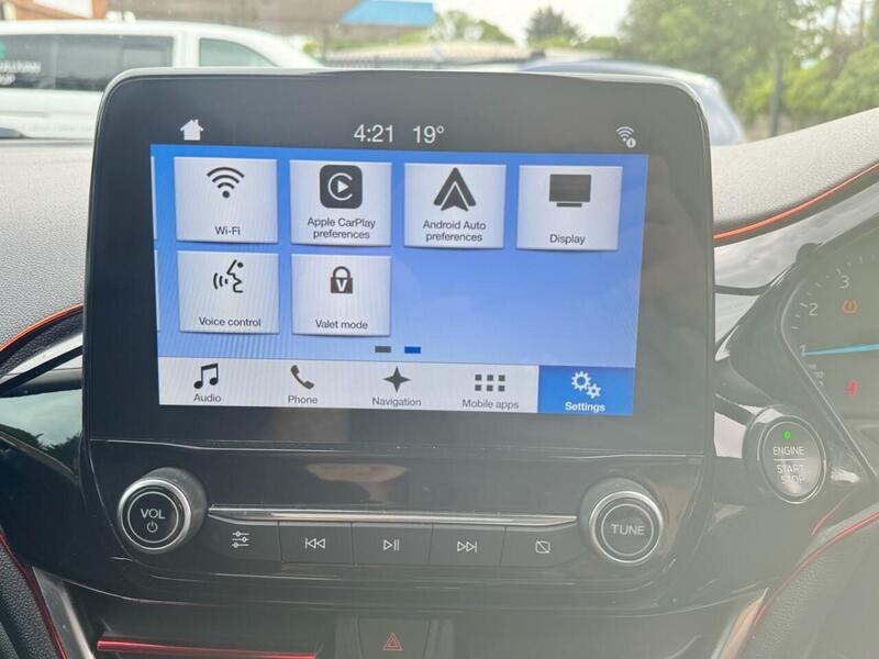 FORD FIESTA FIESTA 1.0T EcoBoost Titanium Hatchback 5dr Petrol Auto Euro 6 (s/s) (100 ps) FULL SERVICE HISTORY - - U638