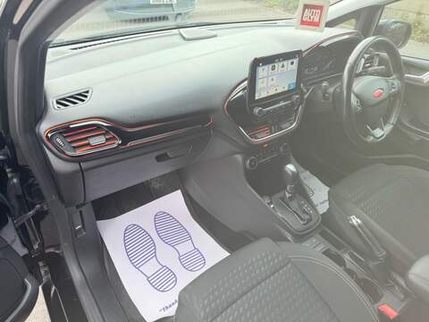 FORD FIESTA FIESTA 1.0T EcoBoost Titanium Hatchback 5dr Petrol Auto Euro 6 (s/s) (100 ps) FULL SERVICE HISTORY - - U638