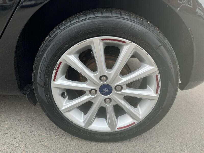FORD FIESTA FIESTA 1.0T EcoBoost Titanium Hatchback 5dr Petrol Auto Euro 6 (s/s) (100 ps) FULL SERVICE HISTORY - - U638