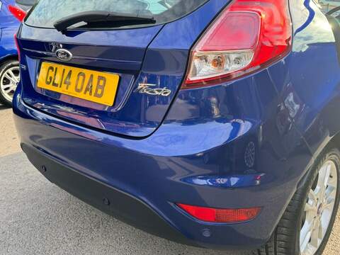 FORD FIESTA FIESTA 1.0T EcoBoost Zetec Hatchback 5dr Petrol Powershift Euro 5 (100 ps) FULL SERVICE HISTORY - 12 - U810