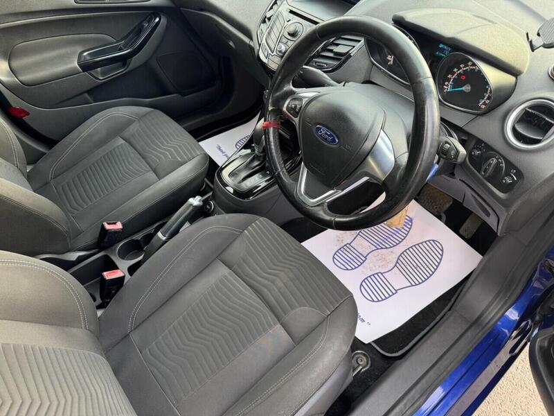FORD FIESTA FIESTA 1.0T EcoBoost Zetec Hatchback 5dr Petrol Powershift Euro 5 (100 ps) FULL SERVICE HISTORY - 12 - U810