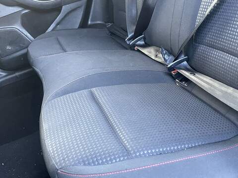 FORD FOCUS FOCUS 1.0 ST-LINE 5d 123 BHP ST LINE + AUTO + SERVICE - U862