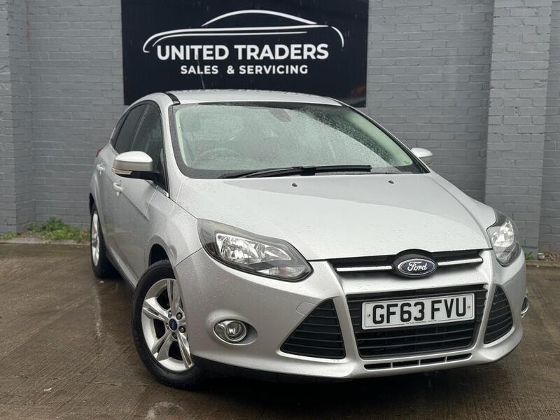 FORD FOCUS FOCUS 1.6L ZETEC 5d AUTO 124 BHP 12 MONTHS MOT - JUST SERVICED - U890