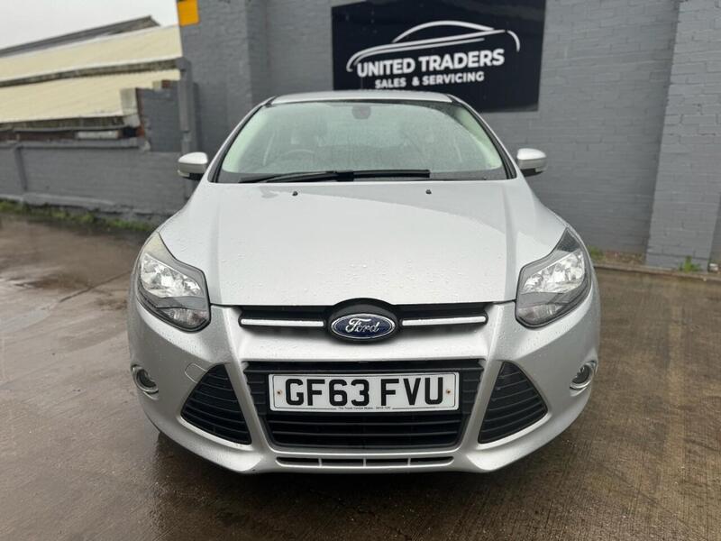 FORD FOCUS FOCUS 1.6L ZETEC 5d AUTO 124 BHP 12 MONTHS MOT - JUST SERVICED - U890